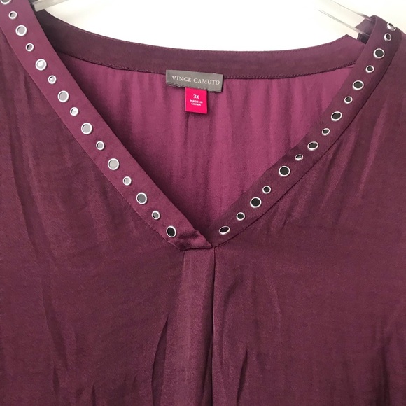 Vince Camuto blouse✨ - Picture 3 of 7